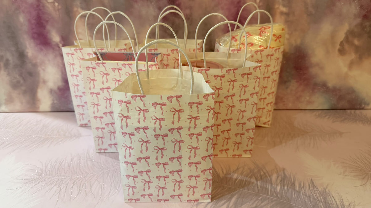 Bow-Tastic Gift Bag £7.50